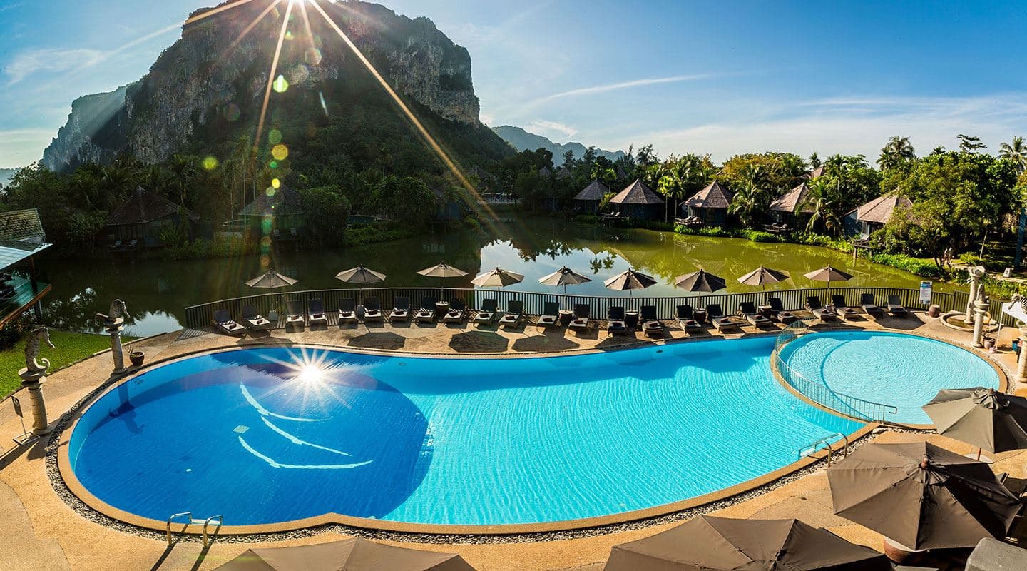 pools-outdoor-pool