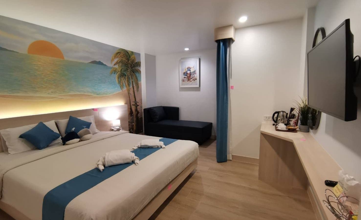 rooms-superior-room