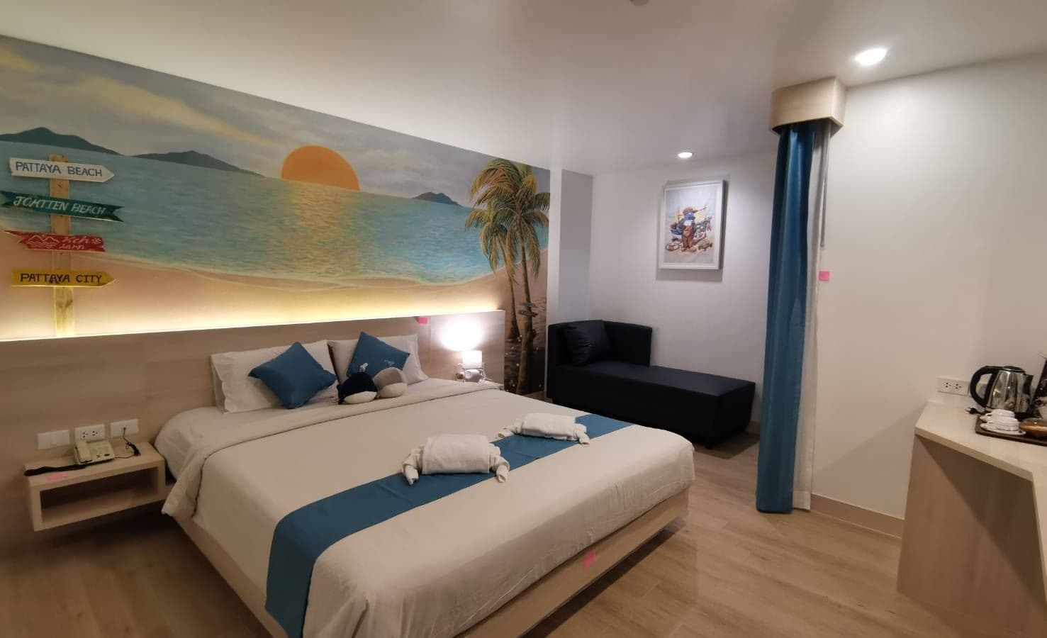 rooms-superior-room
