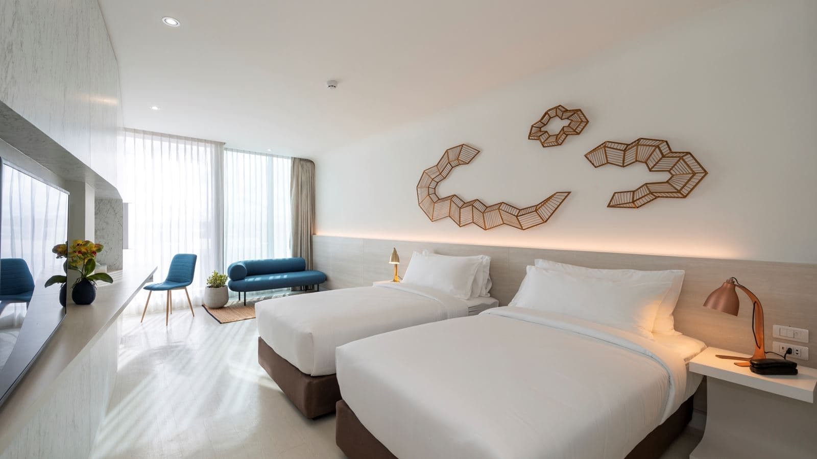 rooms-deluxe-room