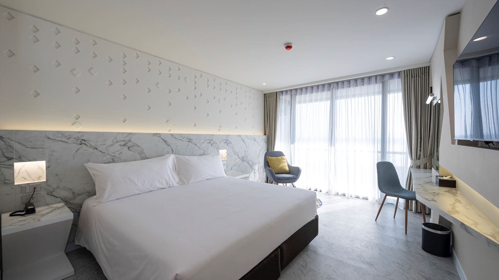 rooms-premier-king