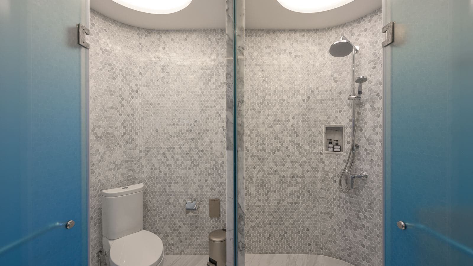 rooms-premier-balcony