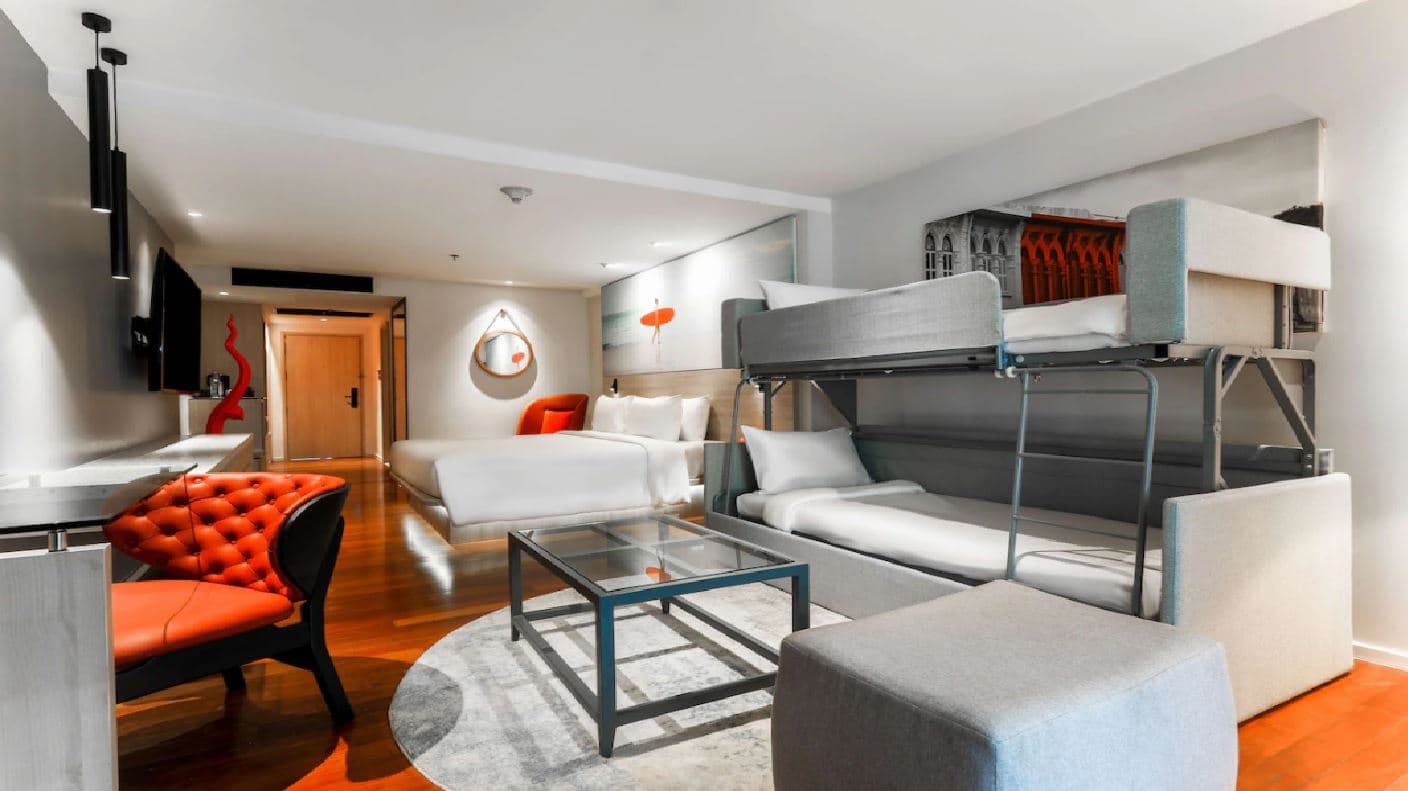 rooms-family-room