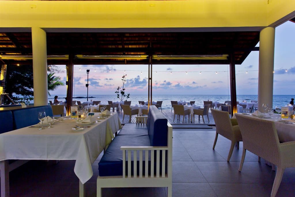restaurants-talay-restaurant