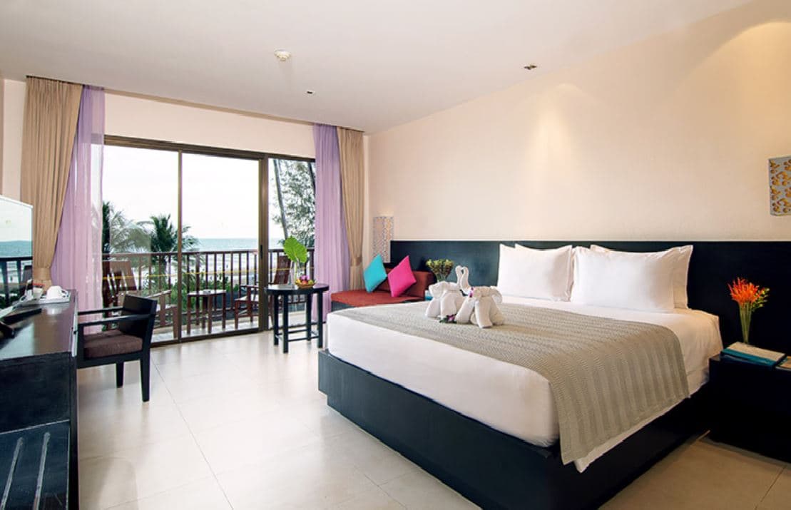rooms-deluxe-seaview