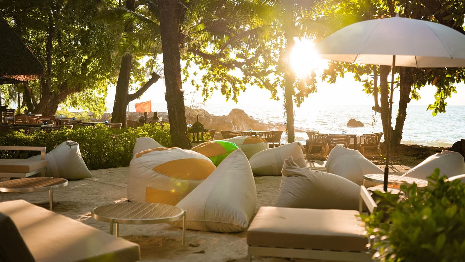 bars-beach-bar