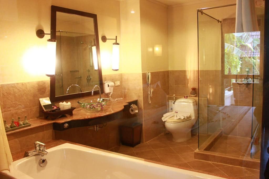 rooms-deluxe-royal-wing