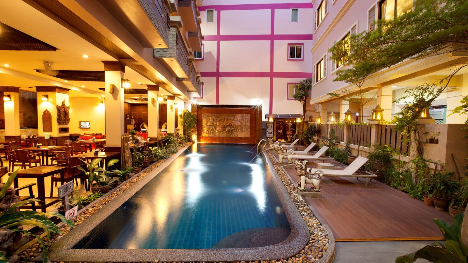 pools-outdoor-pool