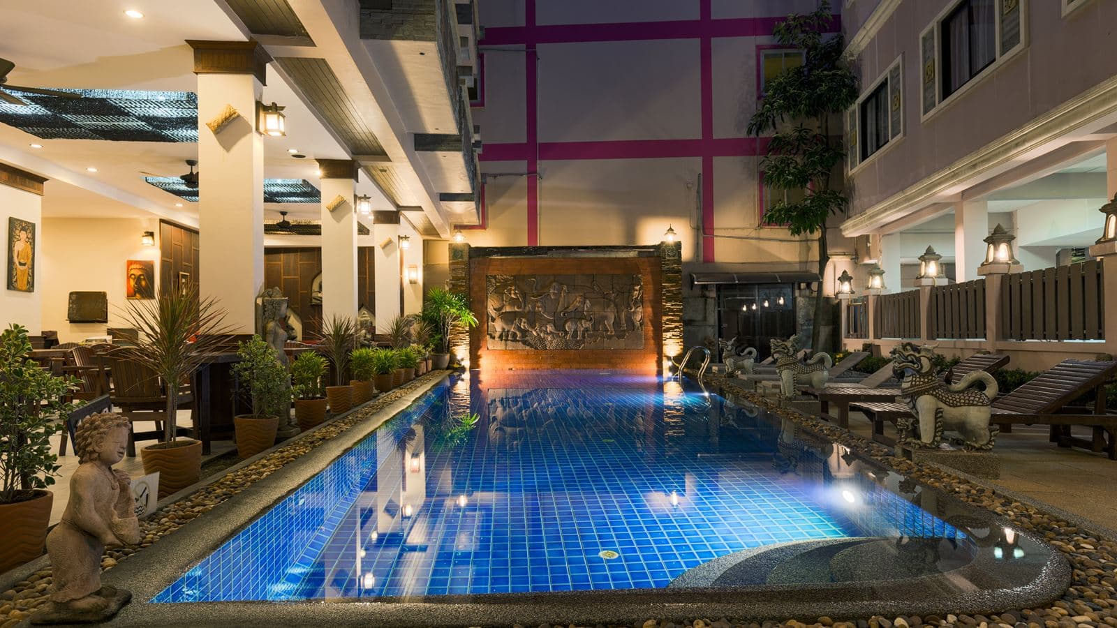 pools-outdoor-pool