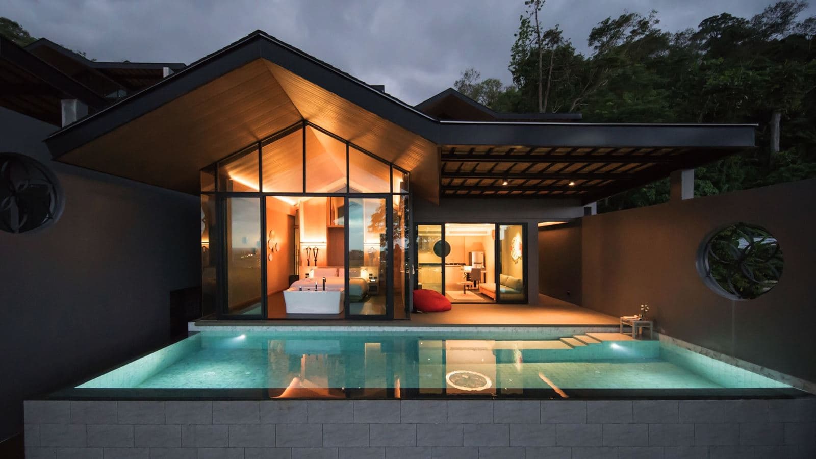 rooms-one-bedroom-pool-villa-sea-view
