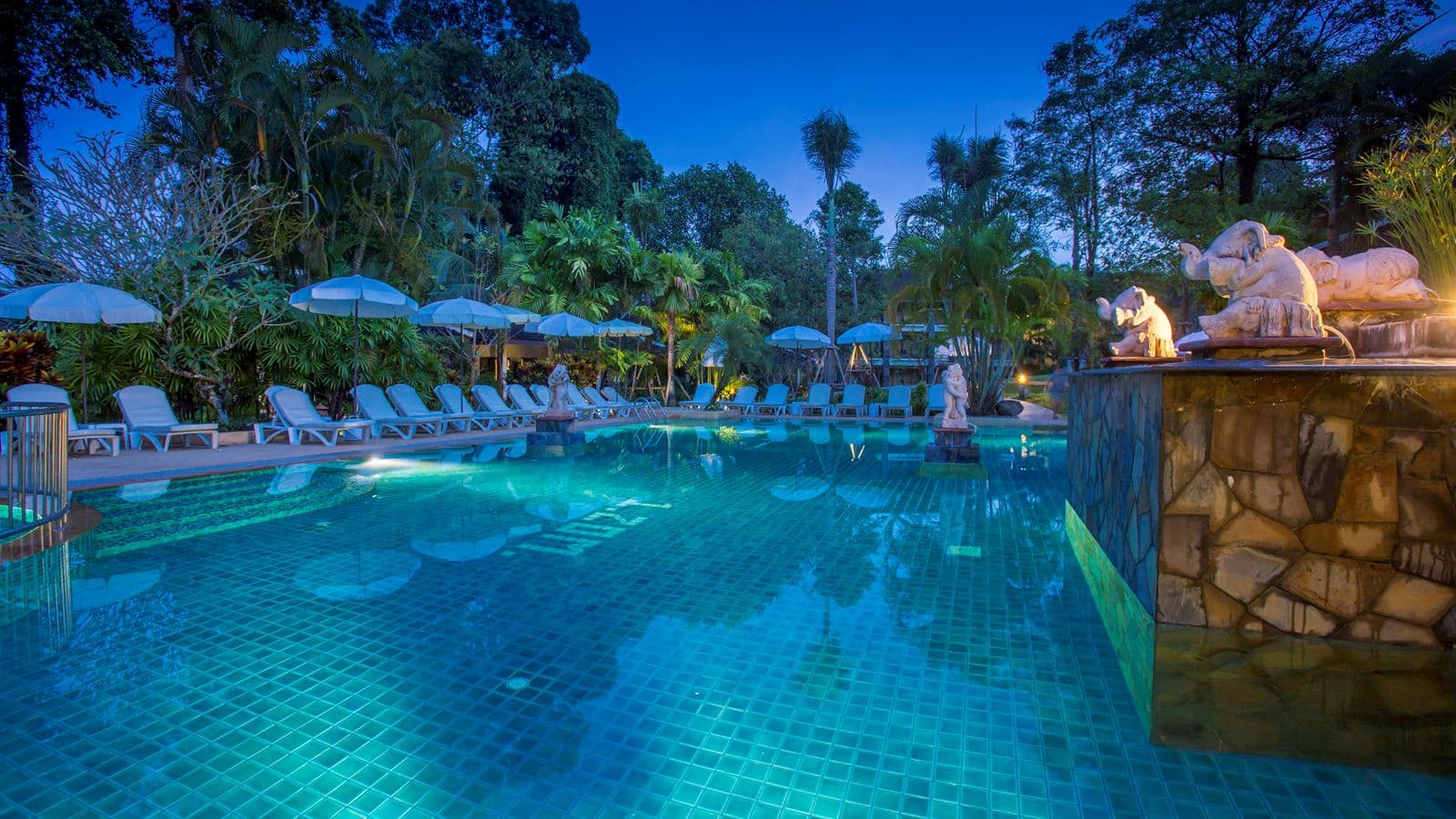pools-outdoor-pool