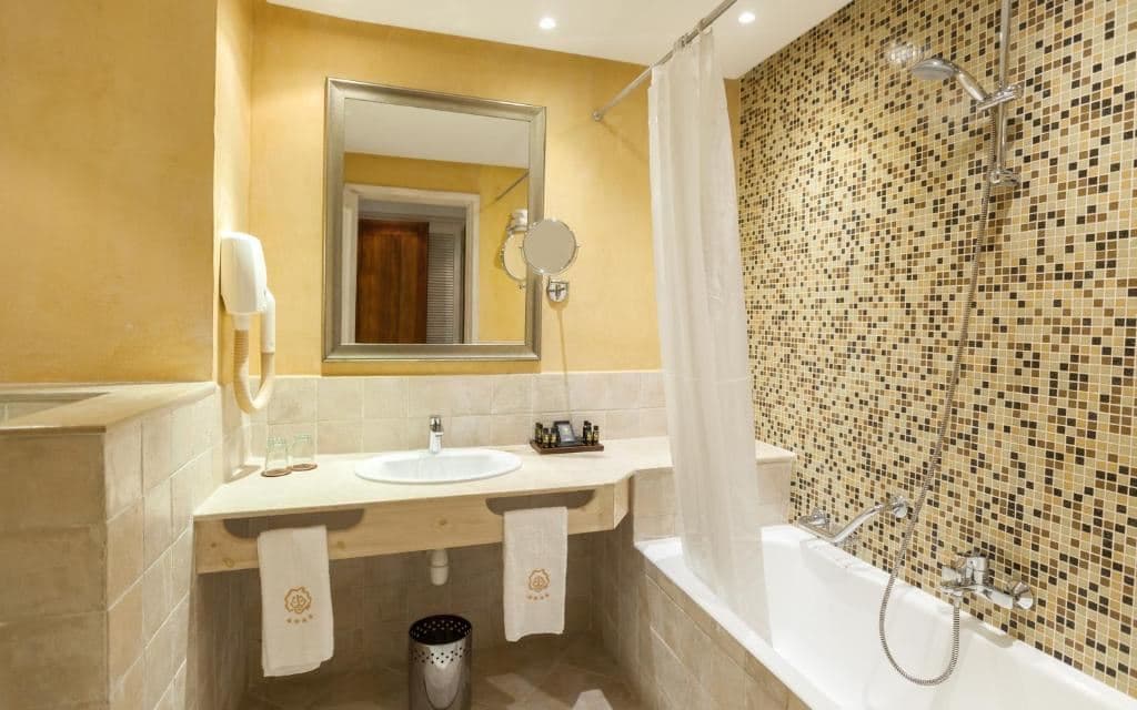 rooms-suite-junior