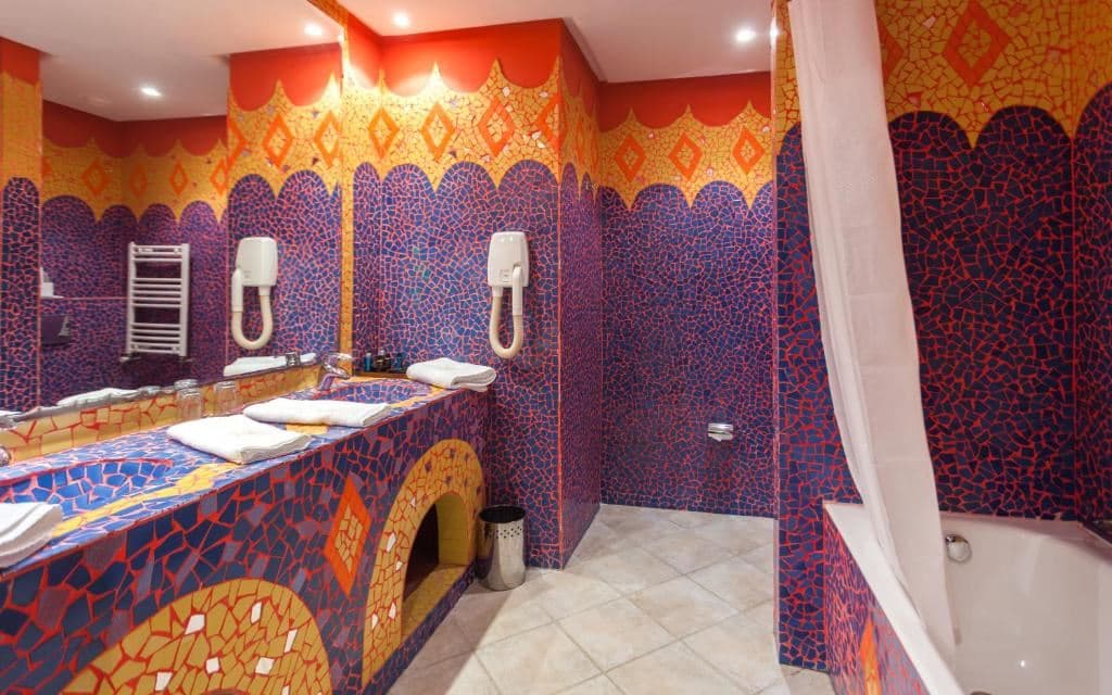 rooms-suite-senior
