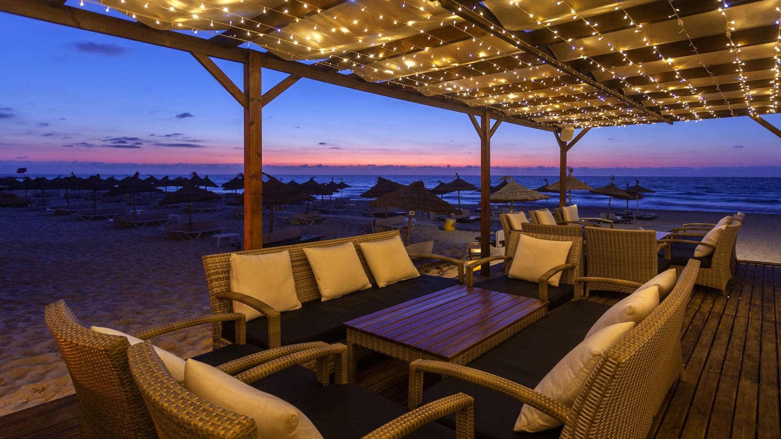 bars-beach-bar