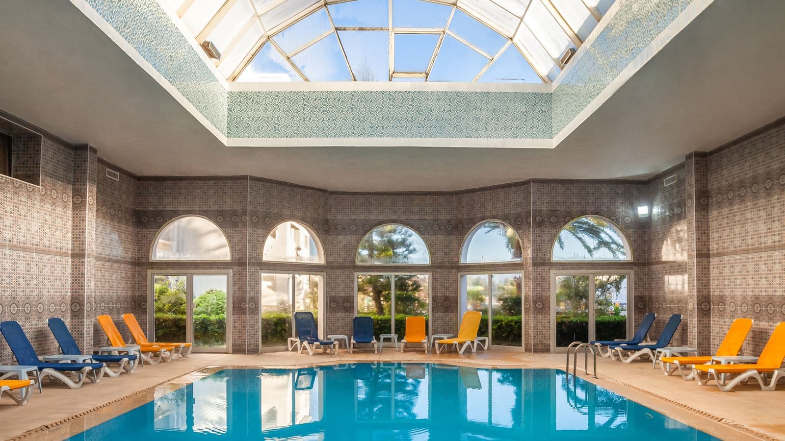 pools-indoor-pool