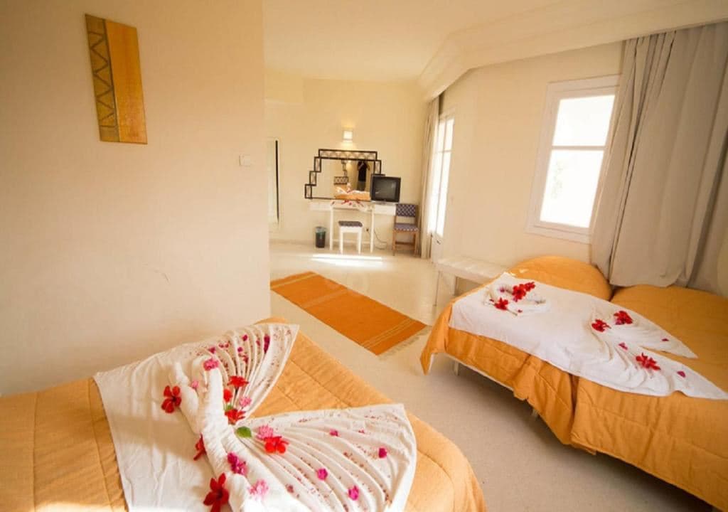 rooms-room-quad