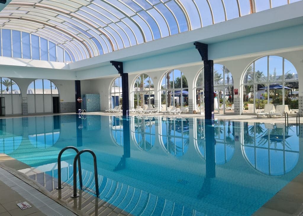 pools-indoor-pool