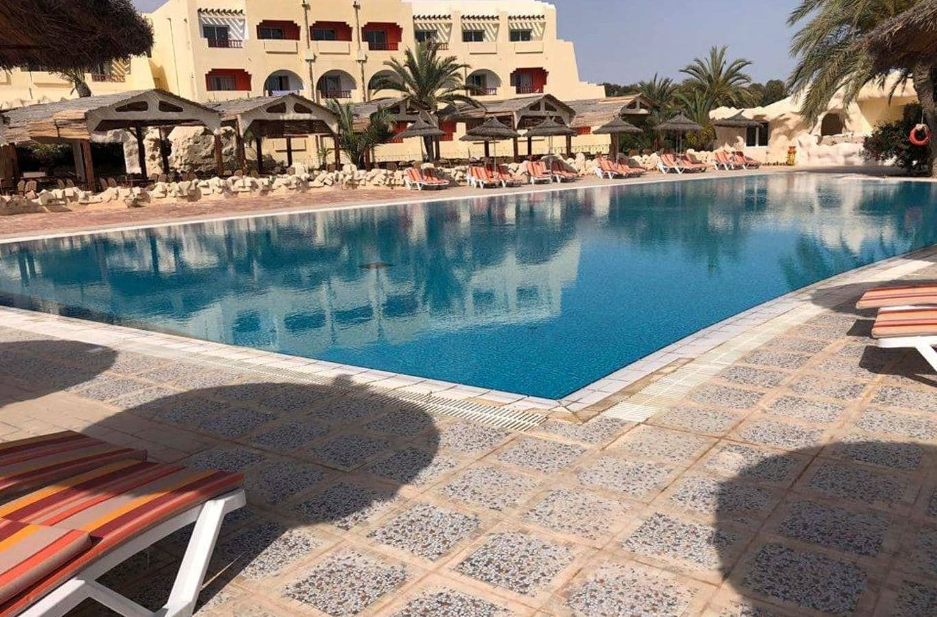 pools-outdoor-pool