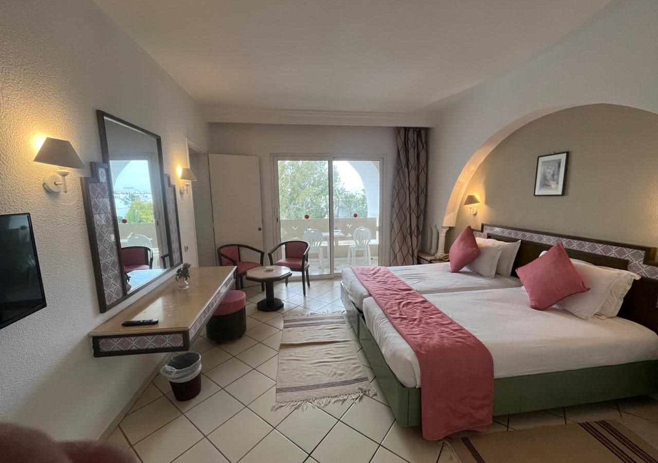 rooms-standard-room-garden-view