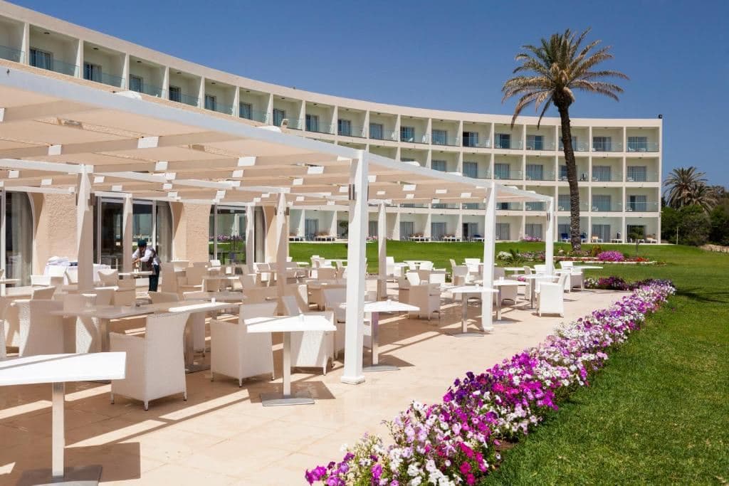 restaurants-the-bar