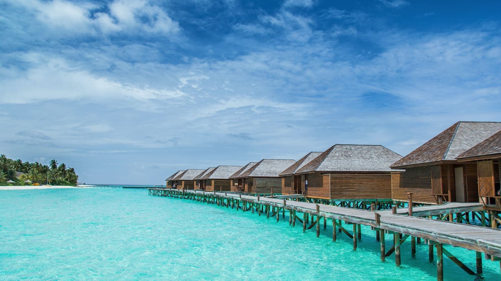 rooms-sunset-jacuzzi-water-villa