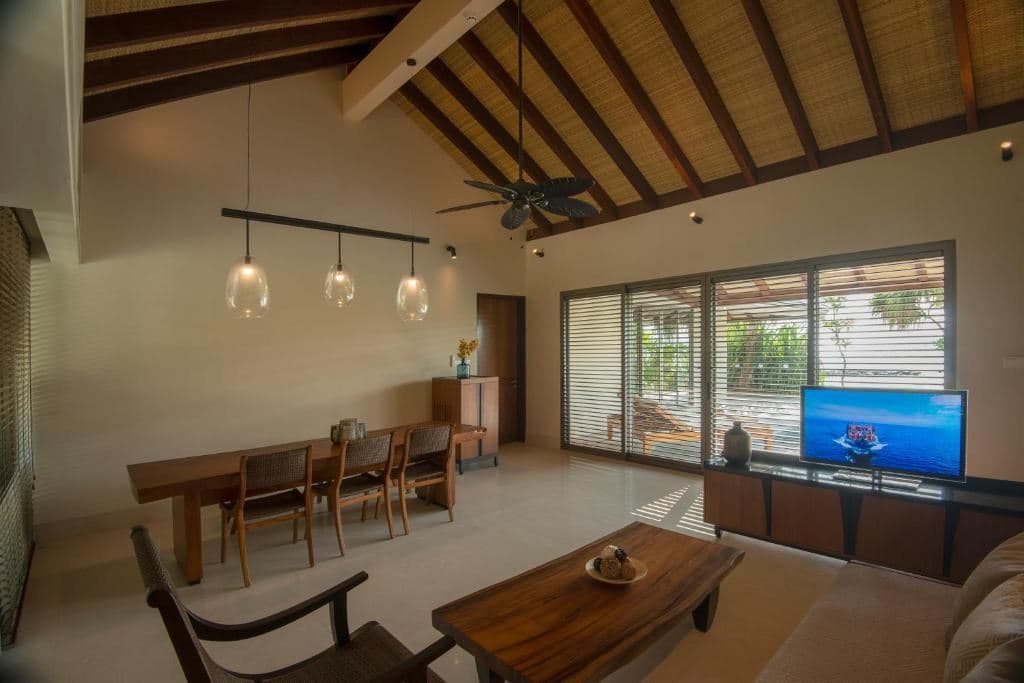 rooms-sunset-2-bedroom-beach-pool-villa