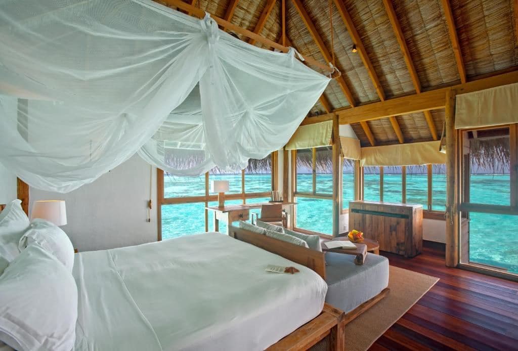 rooms-villa-suite-with-pool
