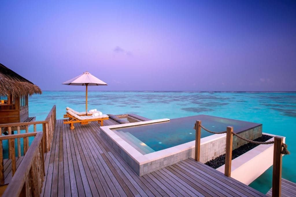 rooms-villa-suite-with-pool