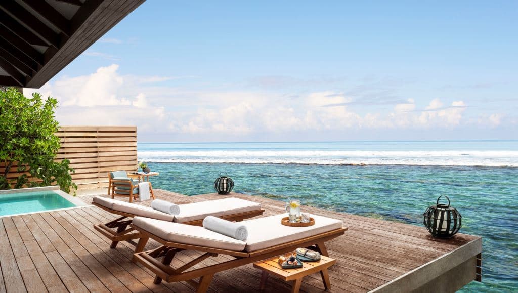 rooms-ocean-pool-villa