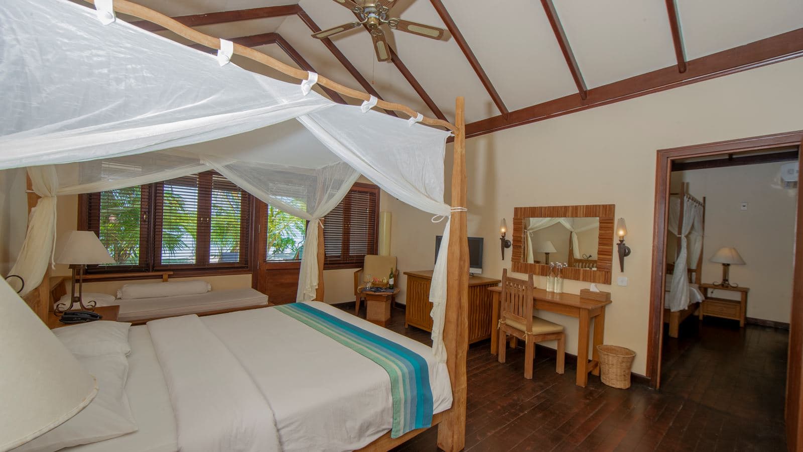 rooms-family-villa