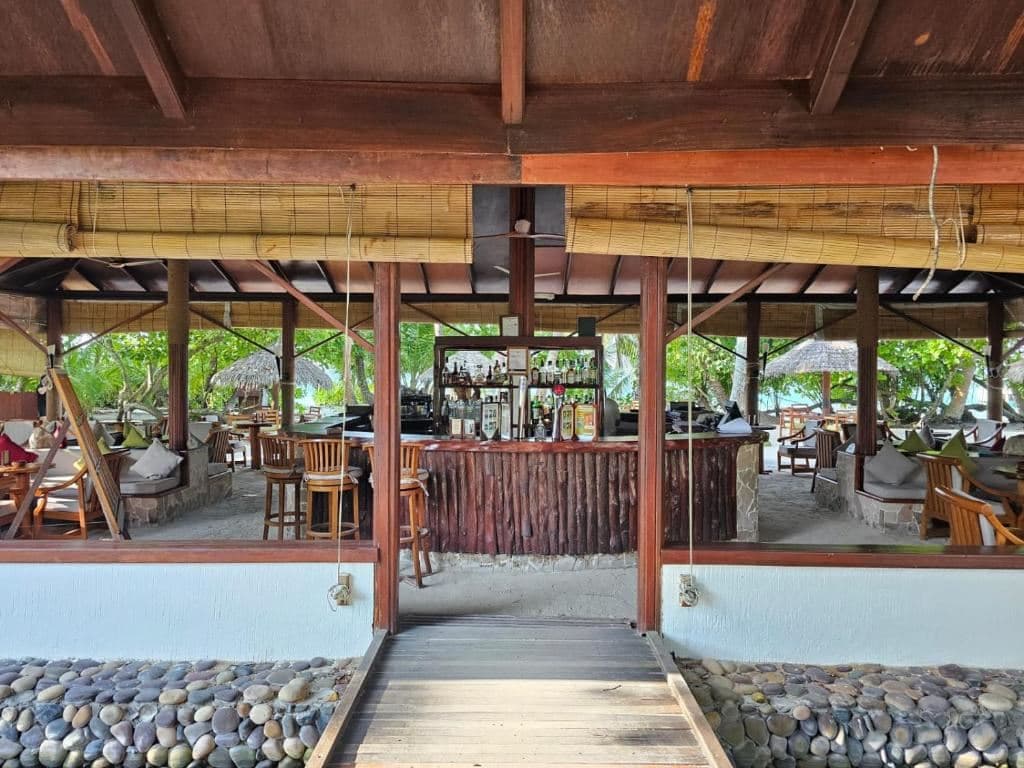 bars-main-bar