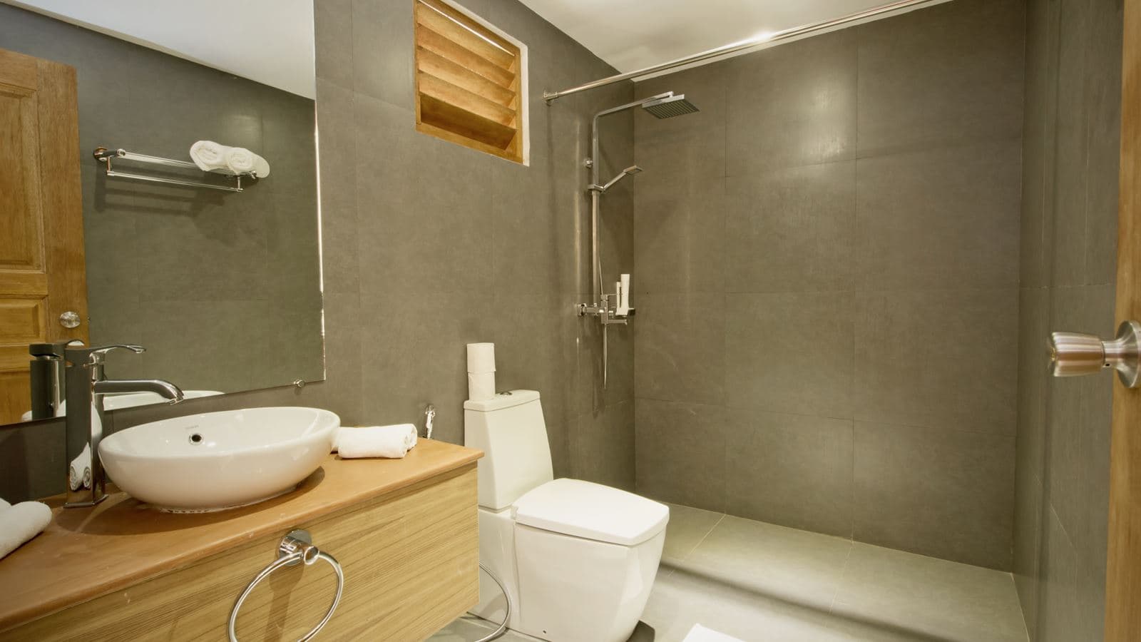 rooms-seaview-sky-room