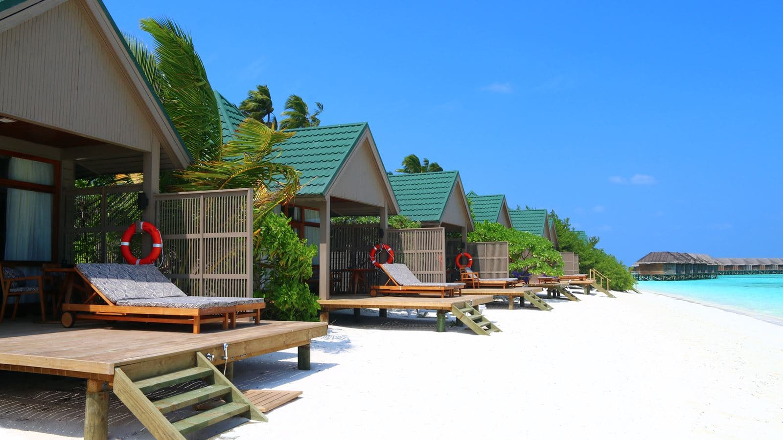 rooms-water-front-villa-18+-adults-only