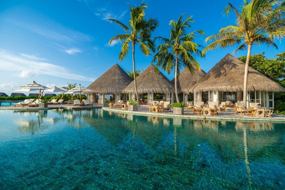 restaurants-compass-pool-bar