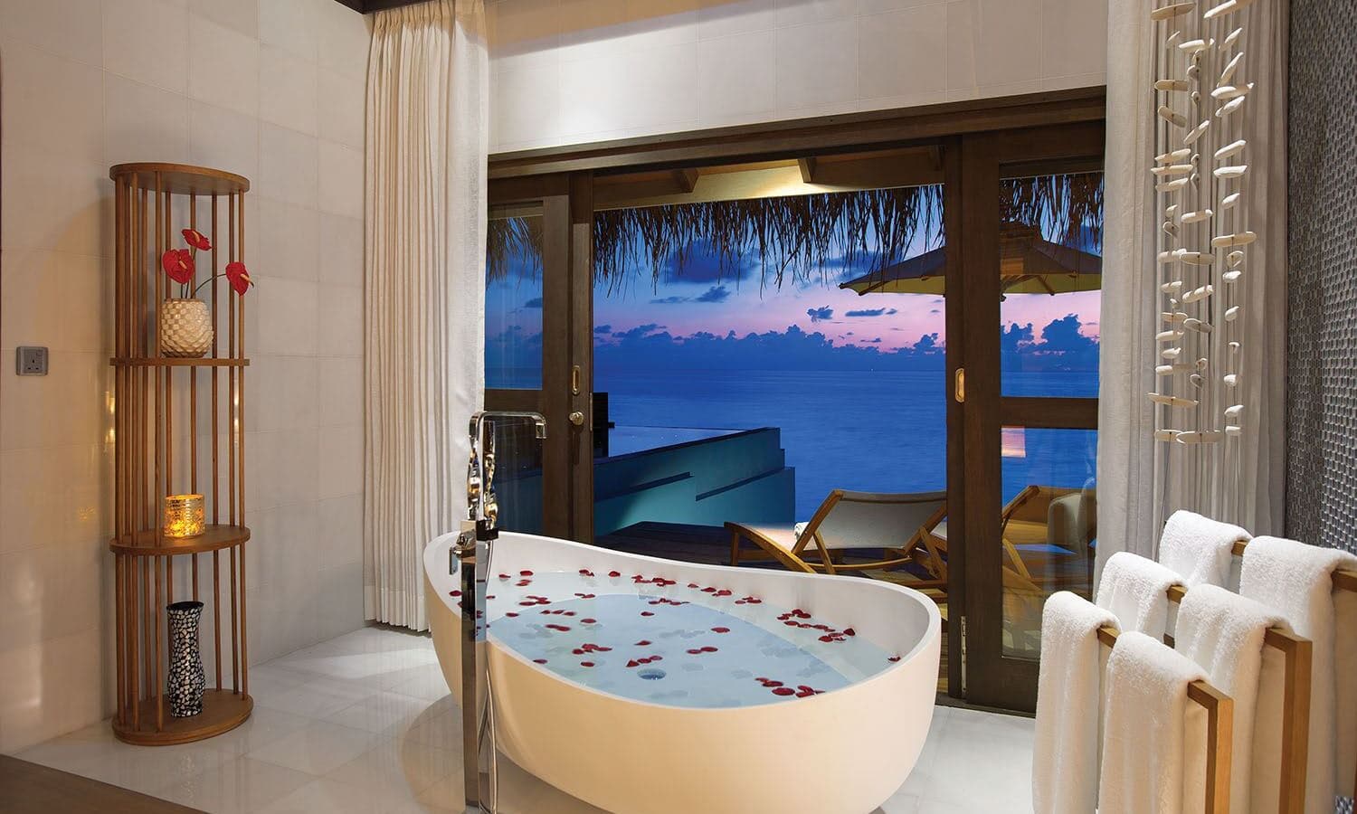 rooms-wind-villa-with-pool