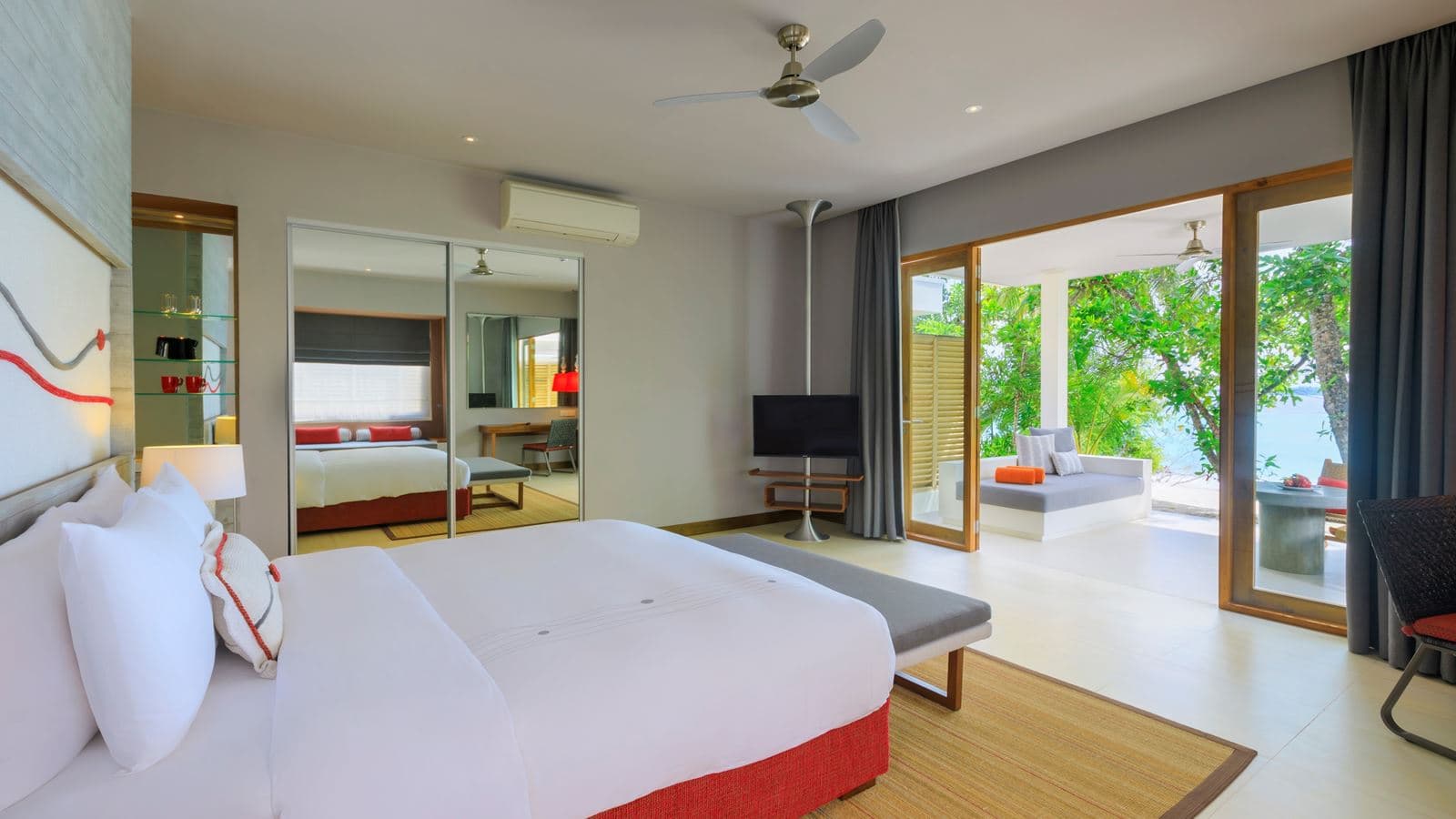 rooms-beach-villa