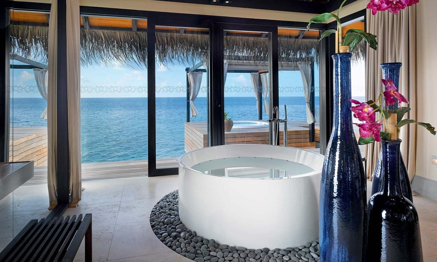 rooms-ocean-pool-house