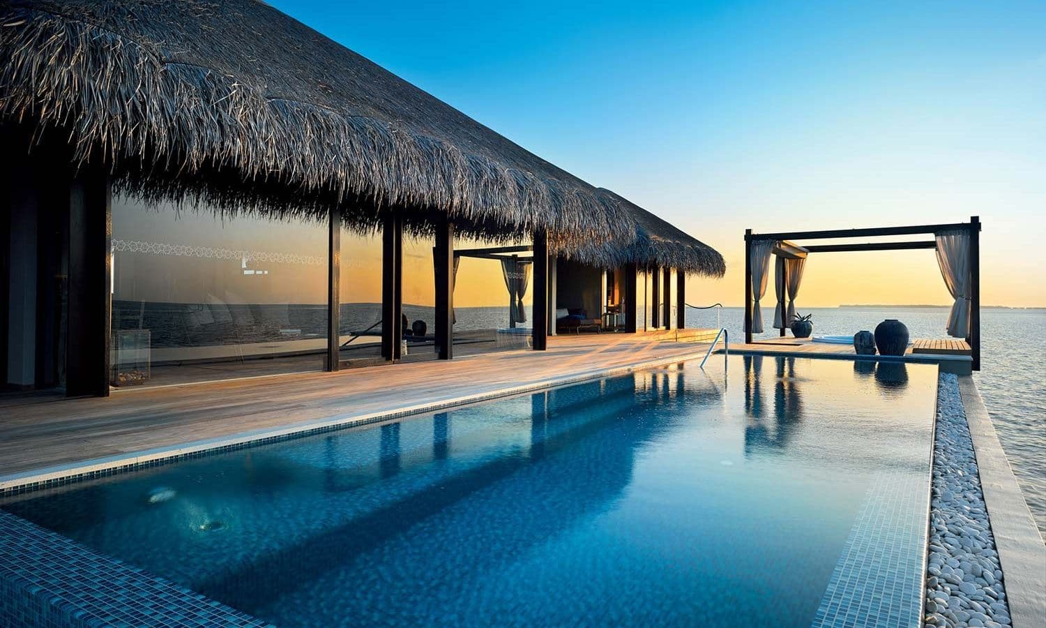 rooms-ocean-pool-house