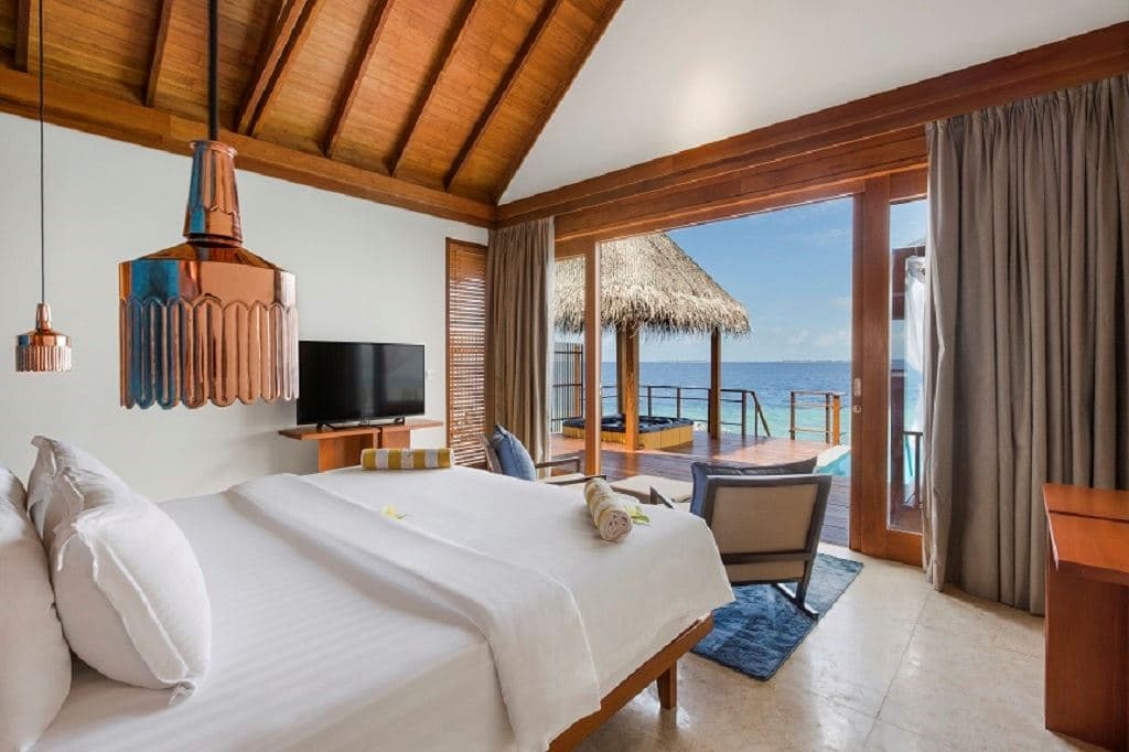 rooms-twobedrooms-reef-residence-with-pool