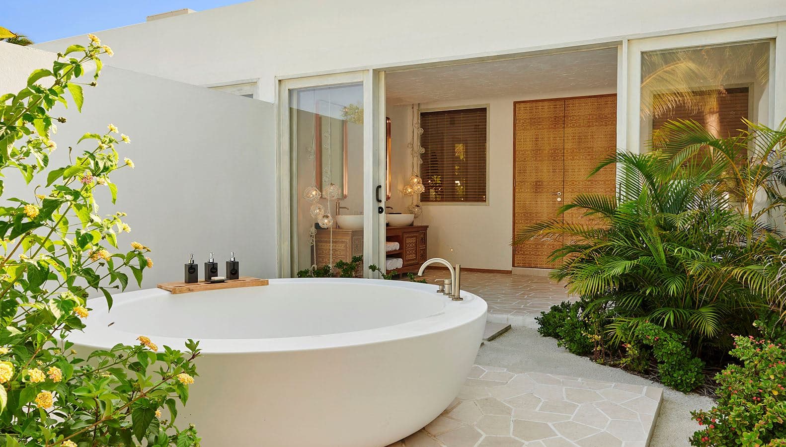 rooms-two-bedroom-beach-sunset-villa-with-pool