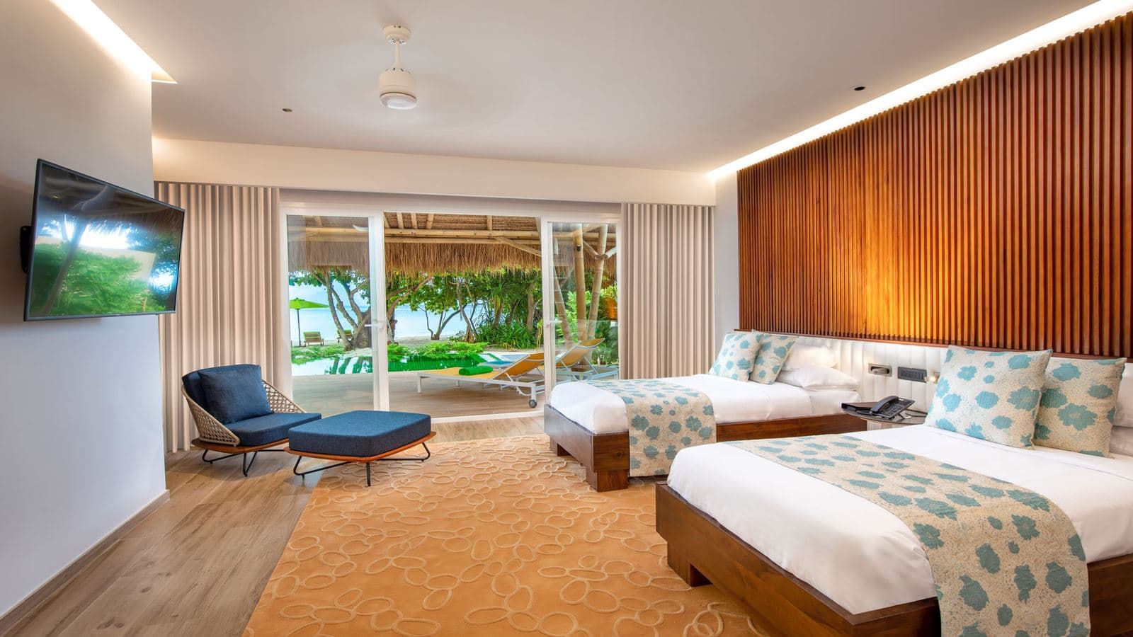 rooms-family-beach-villa-with-pool2-bedrooms