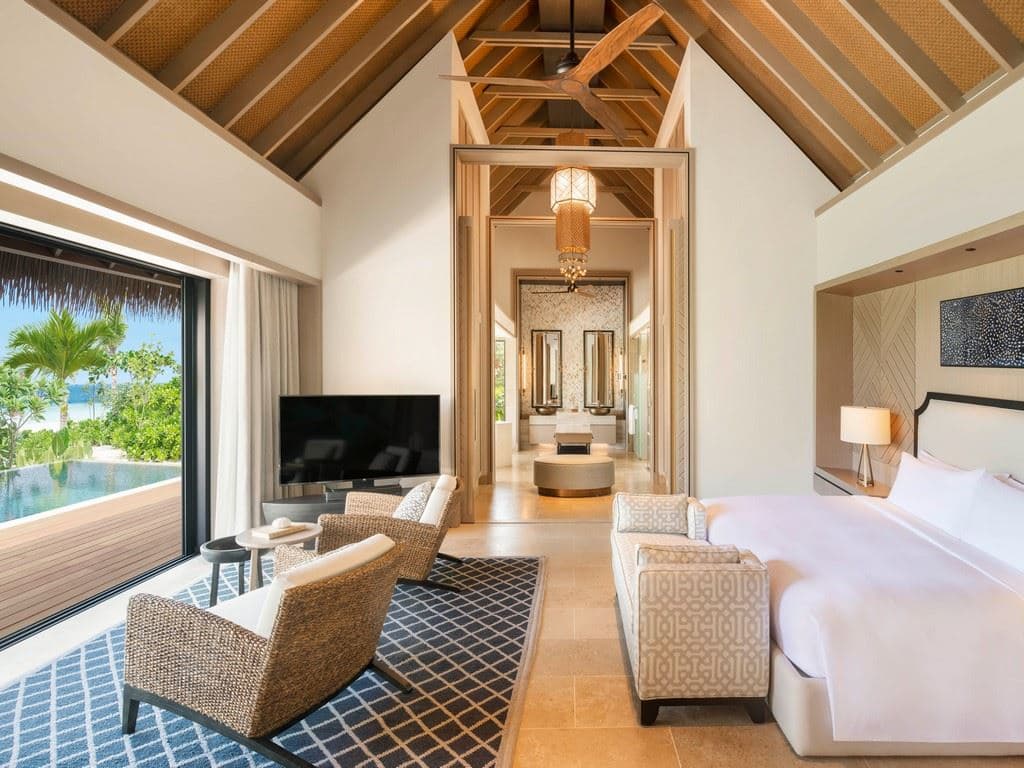 rooms-2-bedroom-beach-villa-with-pool