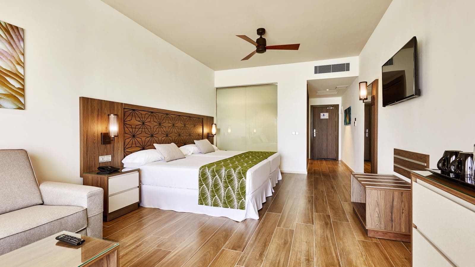 rooms-beach-room