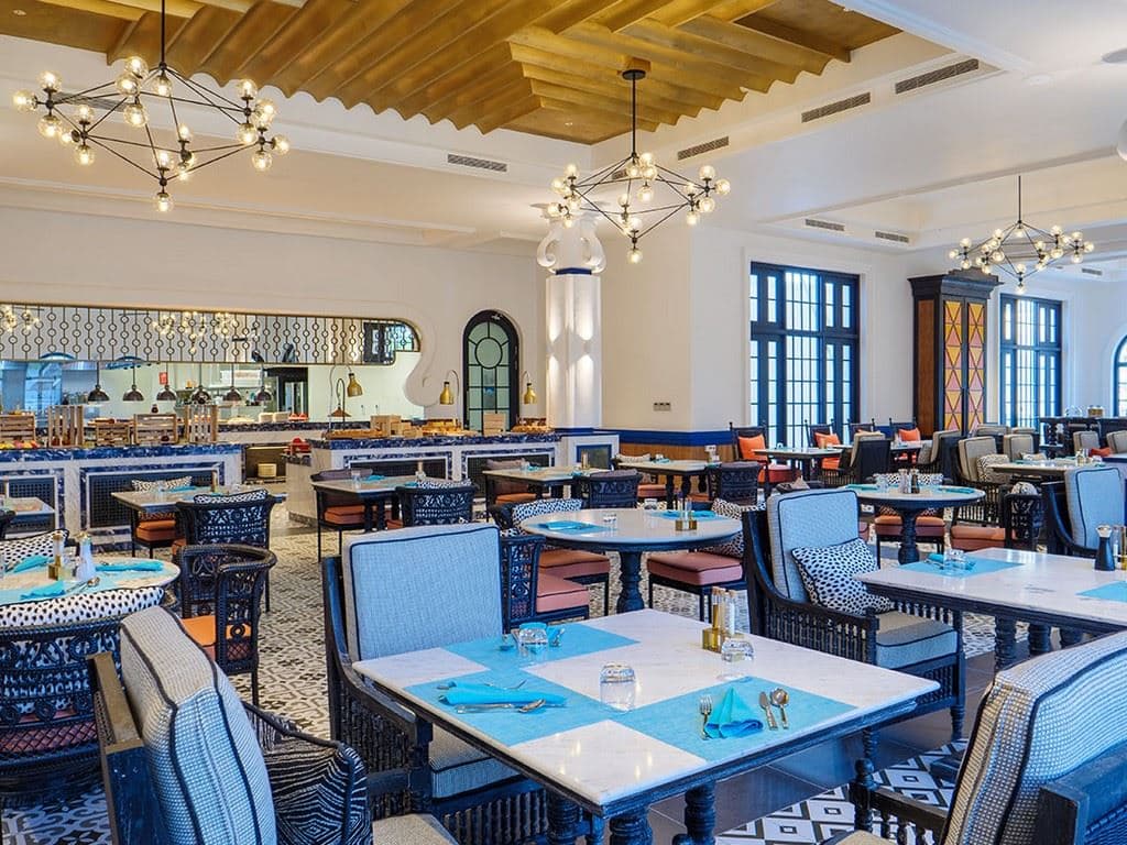 restaurants-sansation-beach-club