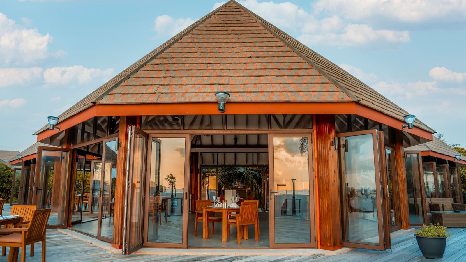 restaurants-sunset-grill