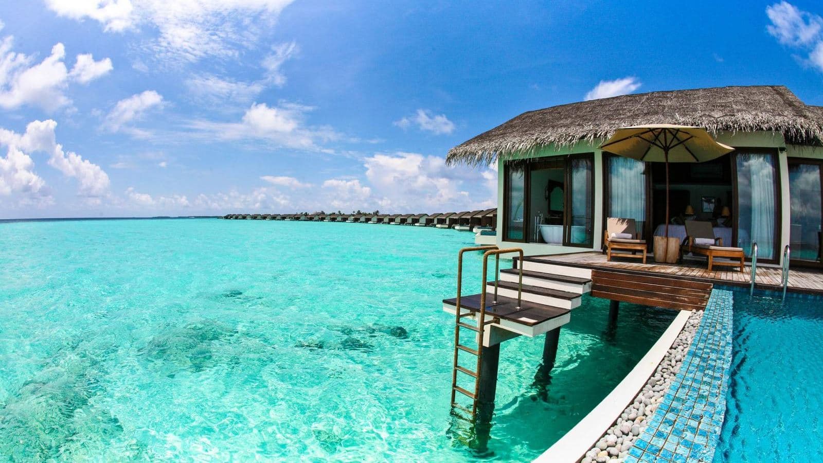 rooms-water-pool-villa