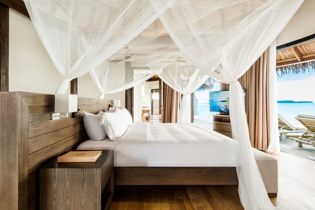 rooms-water-villa