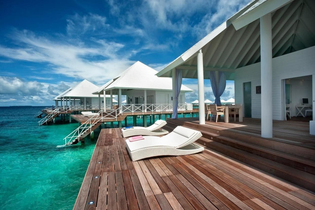 rooms-water-villa