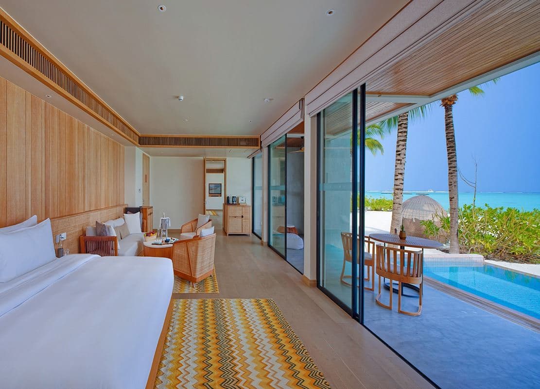 rooms-fourbedroom-beach-villa-with-private-pool