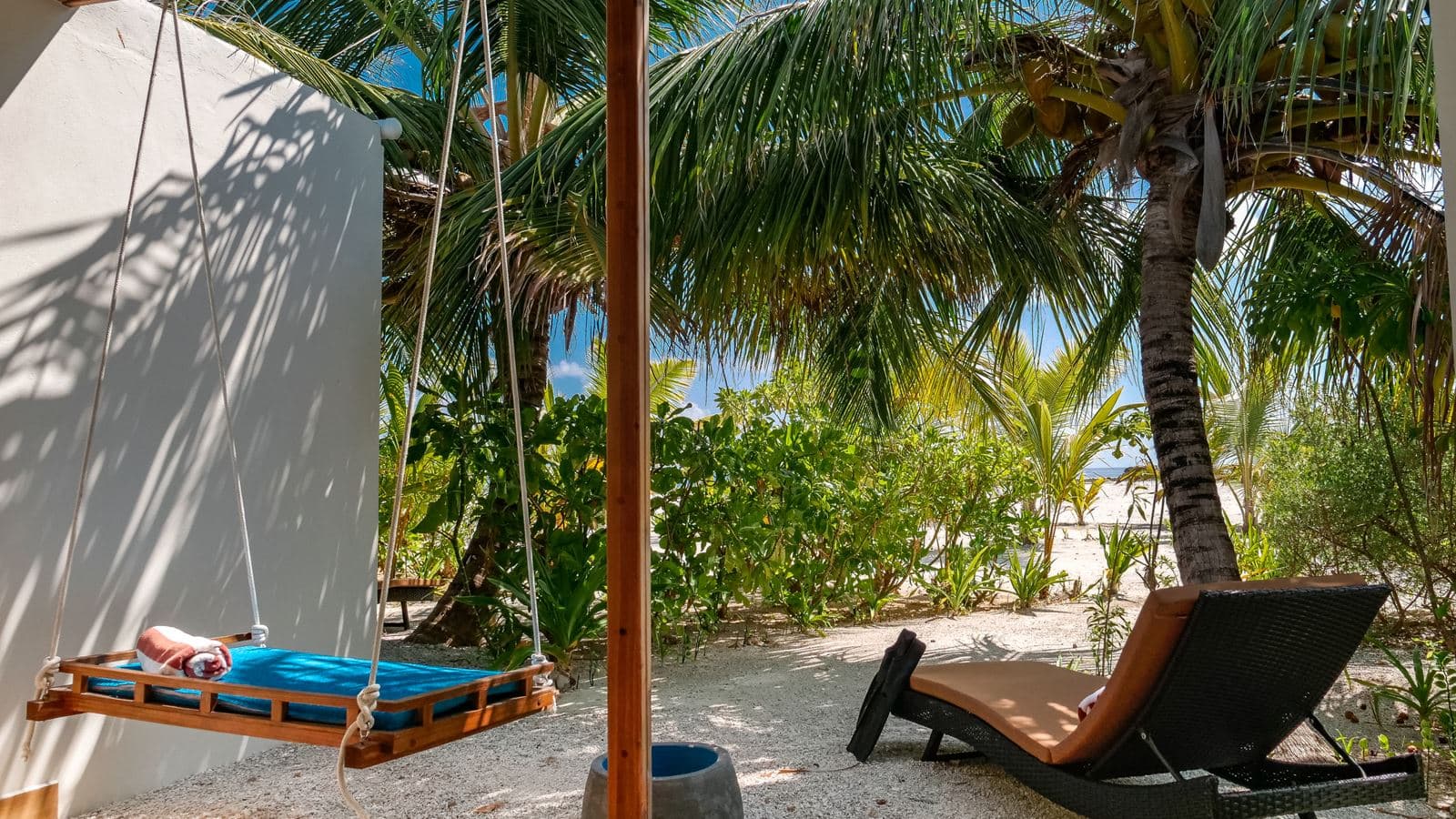 rooms-palm-villa
